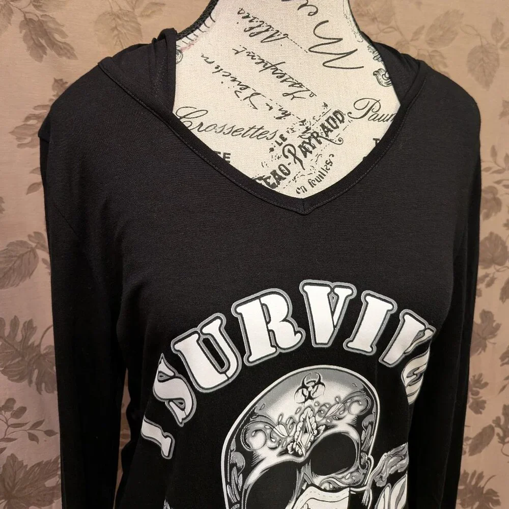 2020 80th Annual Sturgis Motorcycle Rally Hooded Long Sleeve, Size M, EUC! - Picture 3 of 9